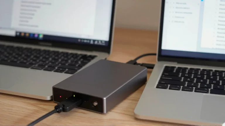 Kopia zapasowa a ransomware – dlaczego zwykły dysk USB nie zawsze wystarcza
